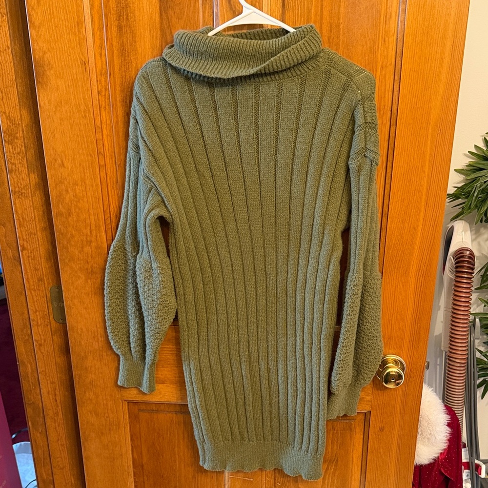Olive Green Ribbed Turtleneck Sweater